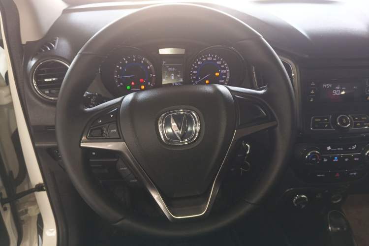 Used CHANGAN CS15 2016 1.5L Automatic Fashion Edition Steering Wheel
