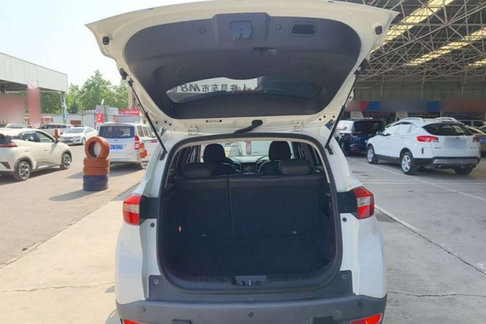 Used CHANGAN CS15 2016 1.5L Manual Luxury Edition Trunk