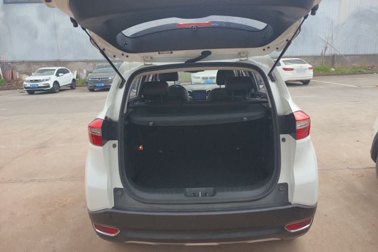 Used CHANGAN CS15 2016 1.5L Manual Fashion Edition Trunk