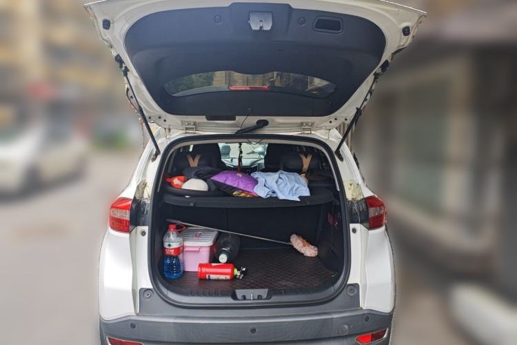 Used CHANGAN CS15 2016 1.5L Automatic Fashion Edition Trunk
