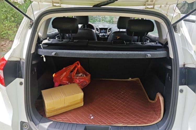 Used CHANGAN CS15 2016 1.5L Manual Luxury Edition Trunk