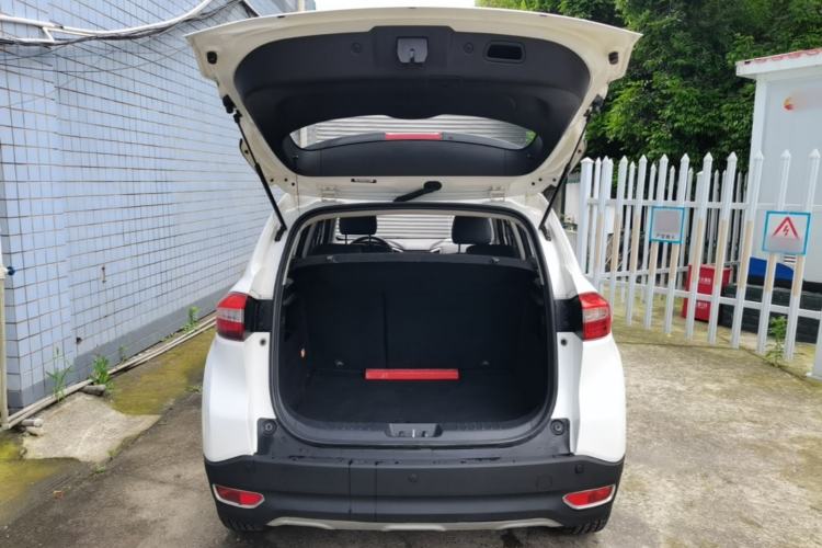 Used CHANGAN CS15 2016 1.5L Manual Fashion Edition Trunk