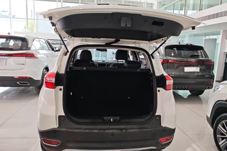 Used CHANGAN CS15 2016 1.5L Manual Fashion Edition Trunk