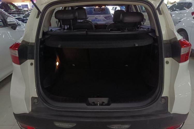 Used CHANGAN CS15 2016 1.5L Automatic Fashion Edition Trunk