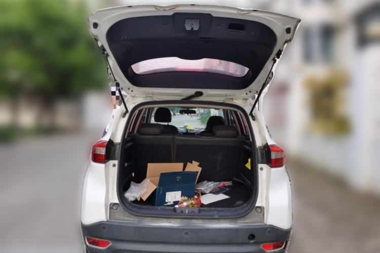 Used CHANGAN CS15 2016 1.5L Automatic Fashion Edition Trunk