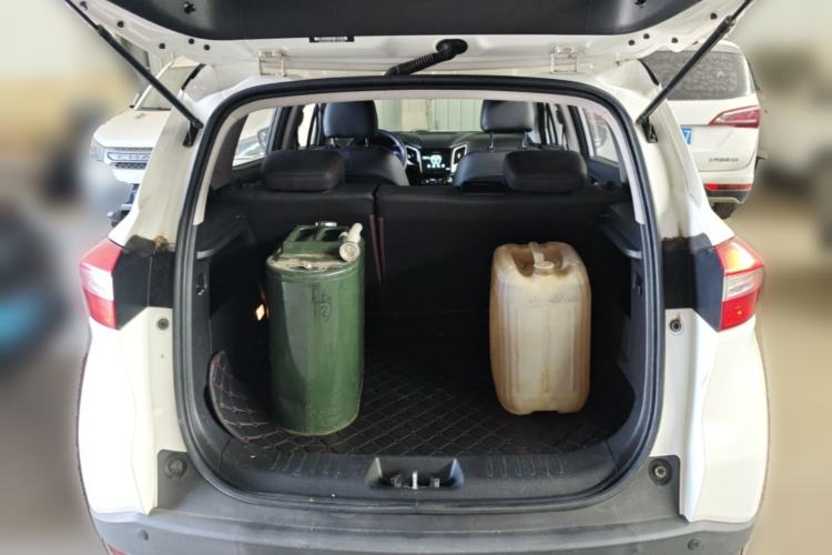 Used CHANGAN CS15 2016 1.5L Manual Fashion Edition Trunk