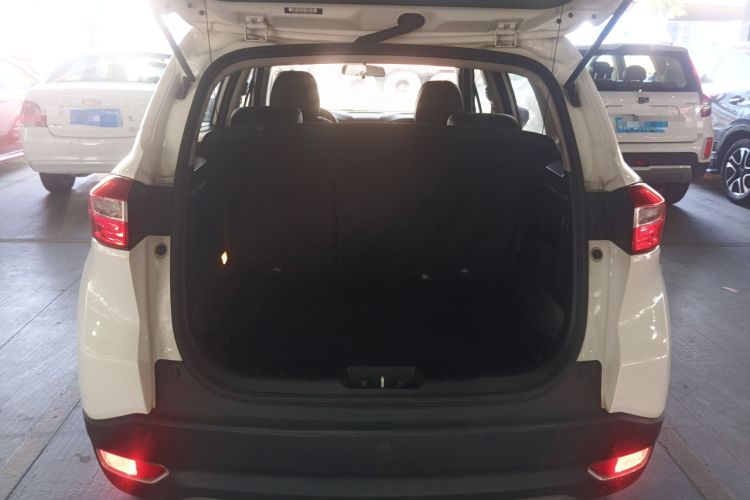 Used CHANGAN CS15 2016 1.5L Automatic Fashion Edition Trunk