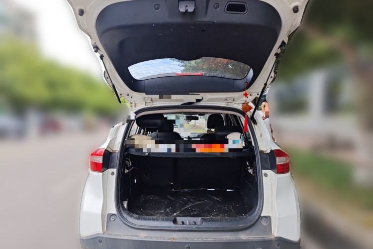 Used CHANGAN CS15 2016 1.5L Manual Fashion Edition Trunk