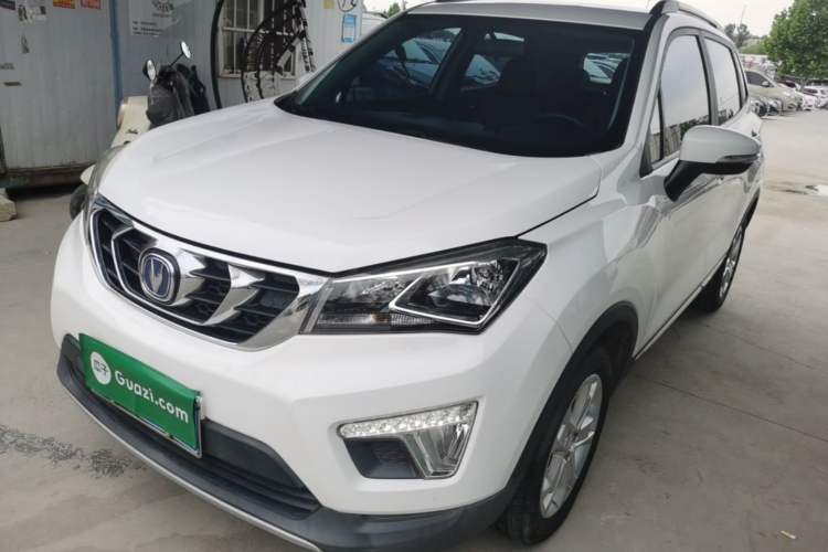 Used CHANGAN CS15 2016 1.5L Automatic Luxury Edition Guazi used car, China used car export, Used car for sale, Used cars, Cheapest cars for sale