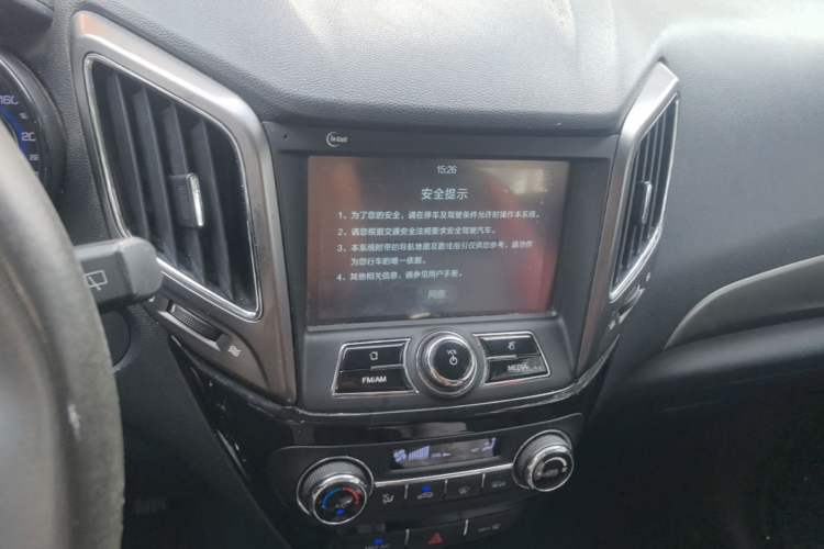 Used CHANGAN CS15 2016 1.5L Manual Luxury Edition Audio And AC Panel