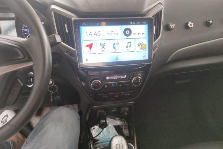 Used CHANGAN CS15 2016 1.5L Manual Comfort Edition Audio And AC Panel
