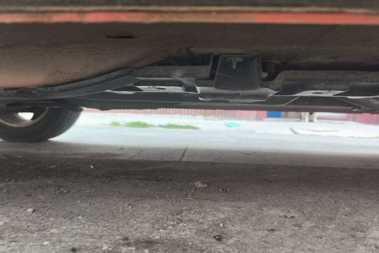 Used CHANGAN CS15 2016 1.5L Automatic Fashion Edition Chassis Rear Right