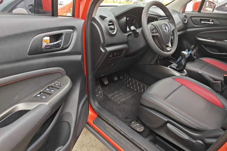 Used CHANGAN CS15 2016 1.5L Manual Fashion Edition Driver Seat