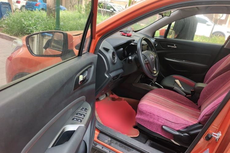 Used CHANGAN CS15 2016 1.5L Automatic Luxury Edition Driver Seat
