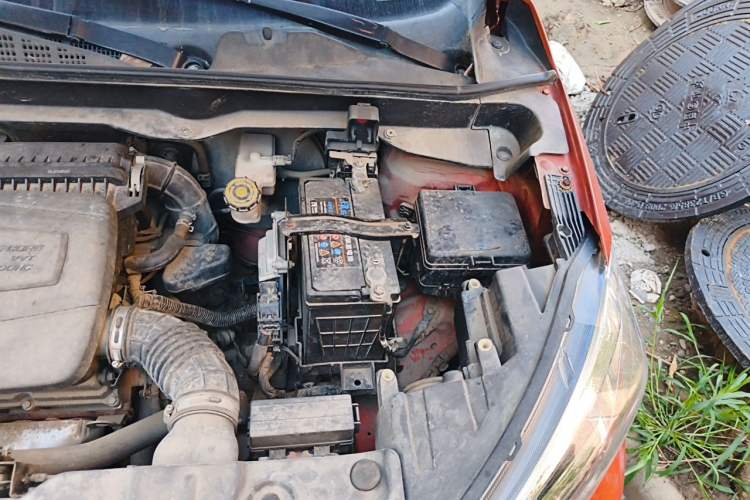 Used CHANGAN CS15 2016 1.5L Manual Fashion Edition Engine Bay Left