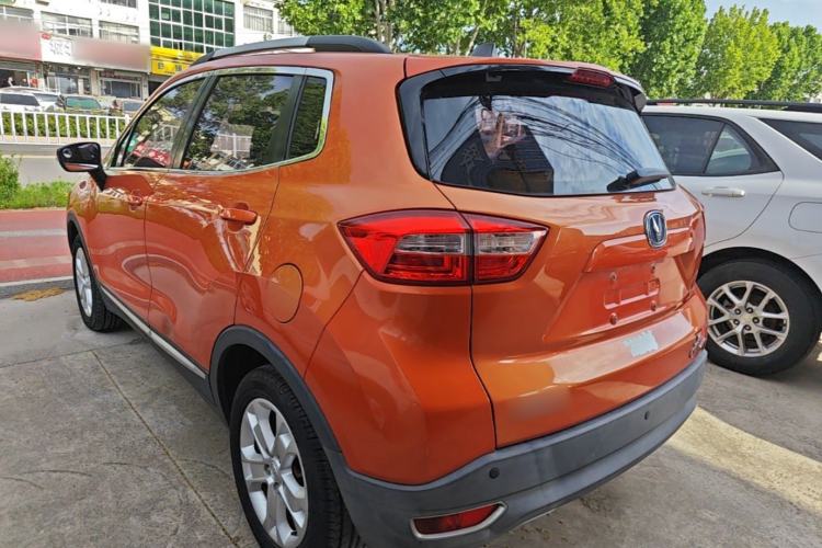 Used CHANGAN CS15 2016 1.5L Manual Fashion Edition Exterior 2