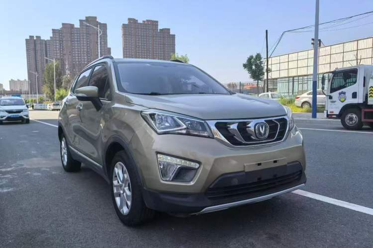 Used CHANGAN CS15 2016 1.5L Automatic Fashion Edition Exterior 2