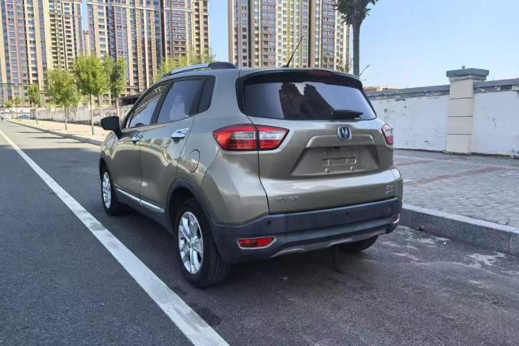 Used CHANGAN CS15 2016 1.5L Automatic Fashion Edition Exterior 6