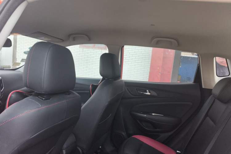Used CHANGAN CS15 2016 1.5L Automatic Fashion Edition Headliner