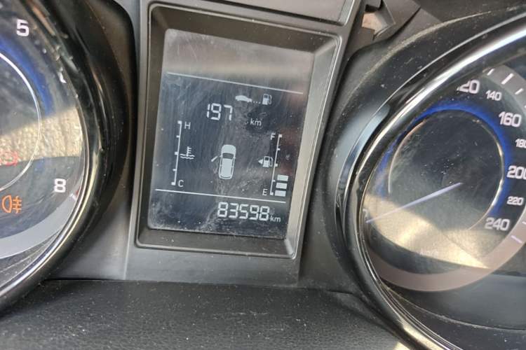 Used CHANGAN CS15 2016 1.5L Manual Fashion Edition Instrument Cluster