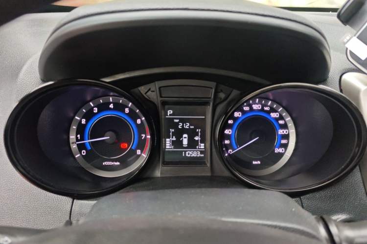 Used CHANGAN CS15 2016 1.5L Automatic Fashion Edition Instrument Cluster