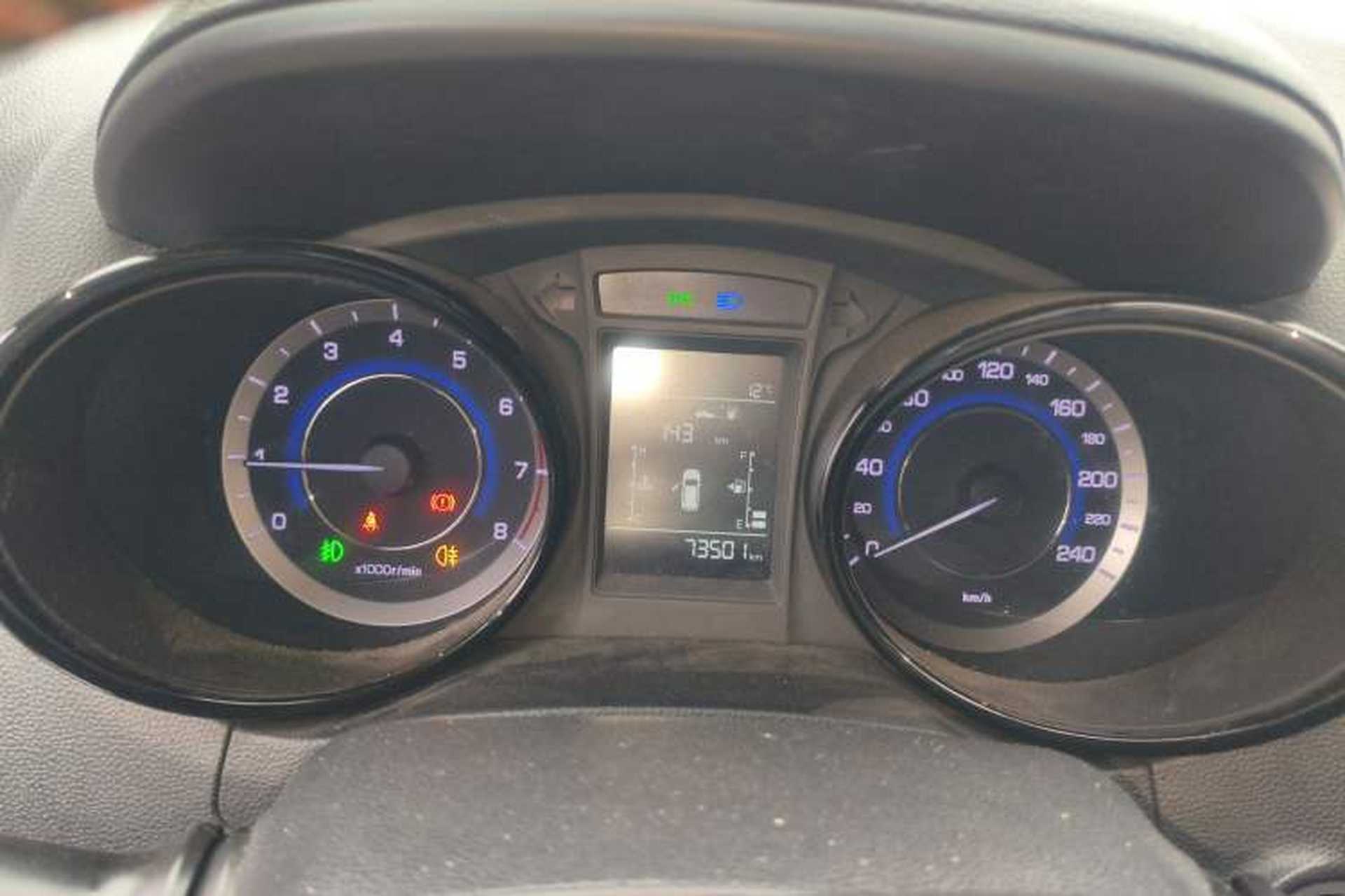 Used CHANGAN CS15 2016 1.5L Manual Luxury Edition Instrument Cluster