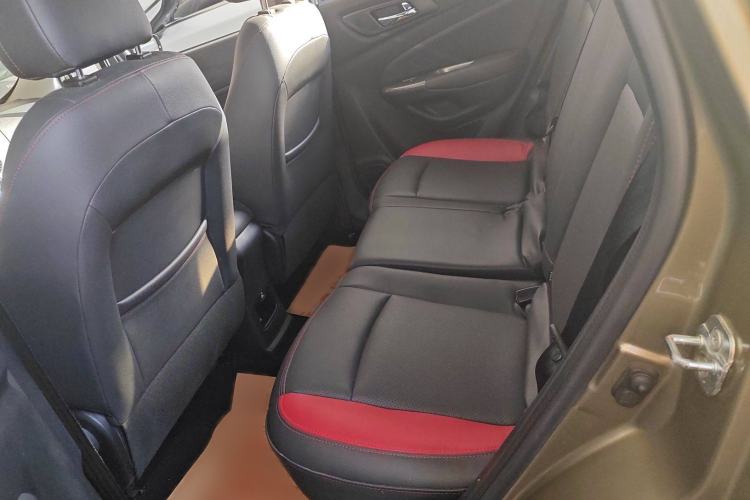 Used CHANGAN CS15 2016 1.5L Automatic Fashion Edition Interior 1