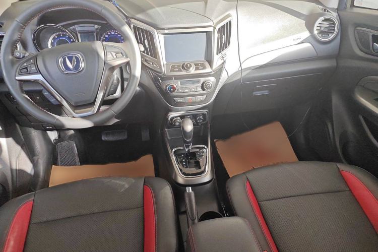 Used CHANGAN CS15 2016 1.5L Automatic Fashion Edition Interior 3
