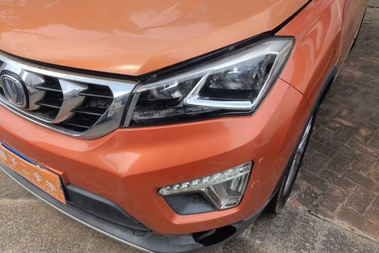 Used CHANGAN CS15 2016 1.5L Manual Luxury Edition Left Front Headlight