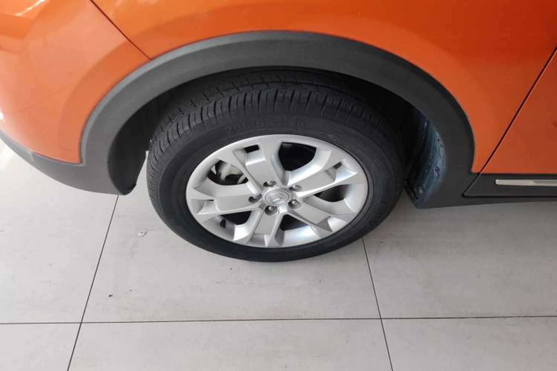 Used CHANGAN CS15 2016 1.5L Automatic Fashion Edition Left Front Wheel Hub
