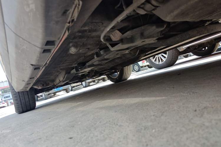 Used CHANGAN CS15 2016 1.5L Manual Fashion Edition Left Side Sill