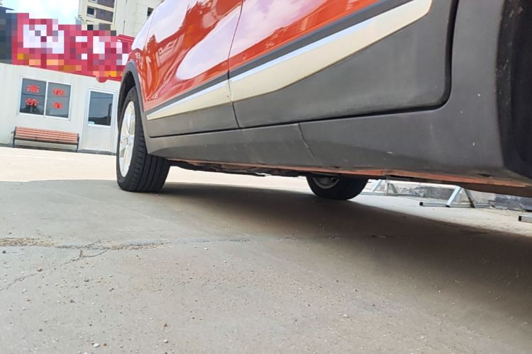 Used CHANGAN CS15 2016 1.5L Automatic Fashion Edition Left Side Sill