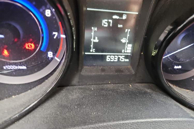 Used CHANGAN CS15 2016 1.5L Manual Fashion Edition Odometer Close Up