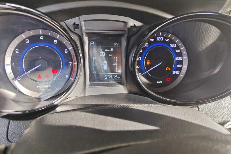 Used CHANGAN CS15 2016 1.5L Automatic Fashion Edition Odometer Close Up