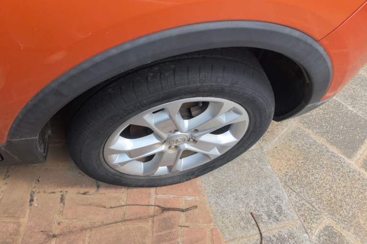 Used CHANGAN CS15 2016 1.5L Manual Luxury Edition Right Rear Wheel Hub