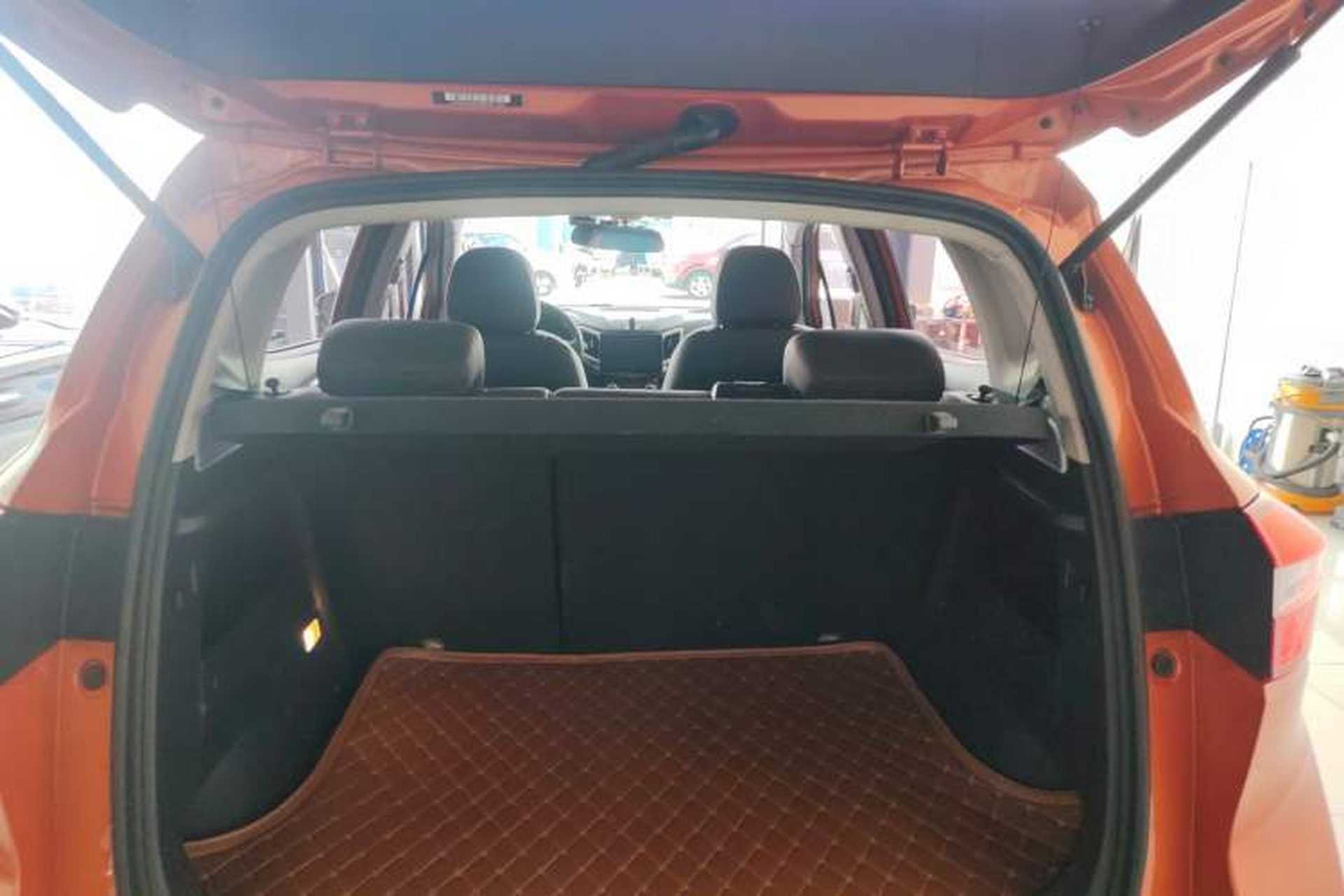 Used CHANGAN CS15 2016 1.5L Automatic Fashion Edition Trunk