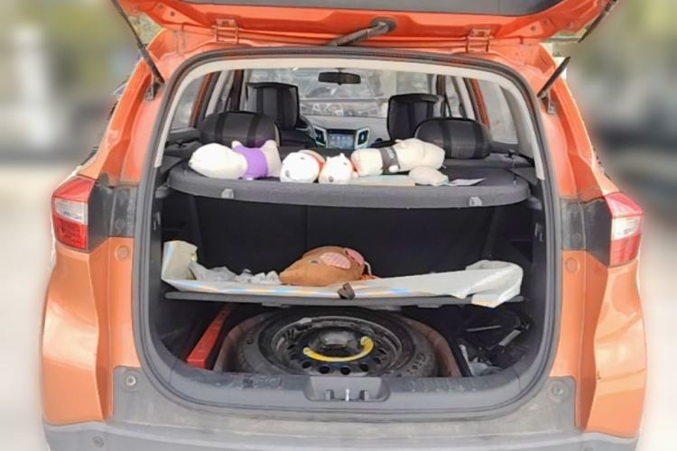 Used CHANGAN CS15 2016 1.5L Manual Luxury Edition Trunk