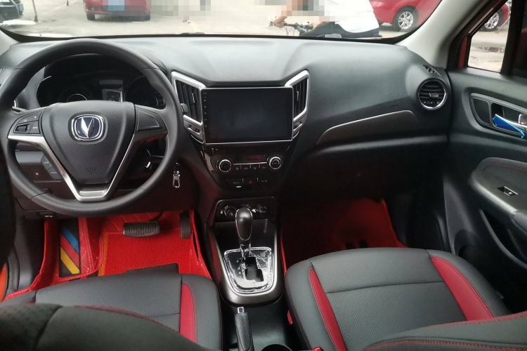 Used CHANGAN CS15 2017 1.5L Automatic Luxury Model with Sunroof Interior 2