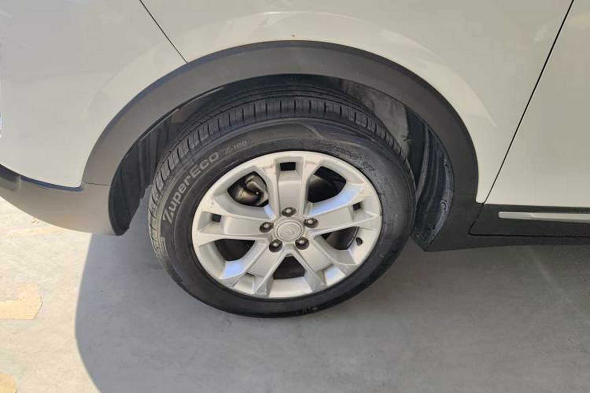 Used CHANGAN CS15 2017 1.5L Automatic Luxury Model with Sunroof Exterior 7
