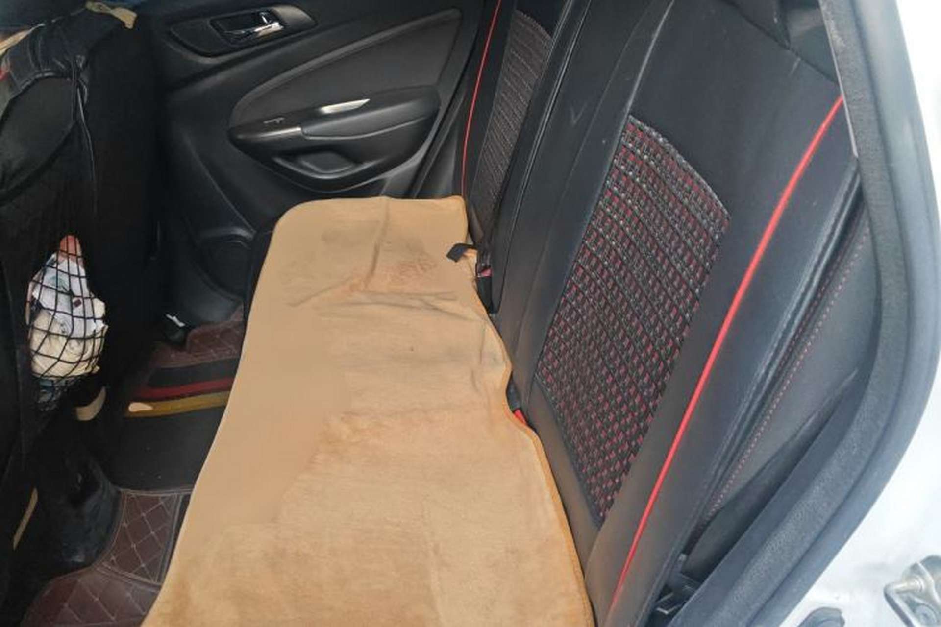 Used CHANGAN CS15 2017 1.5L Manual Luxury Sunroof Edition Left Rear Seat