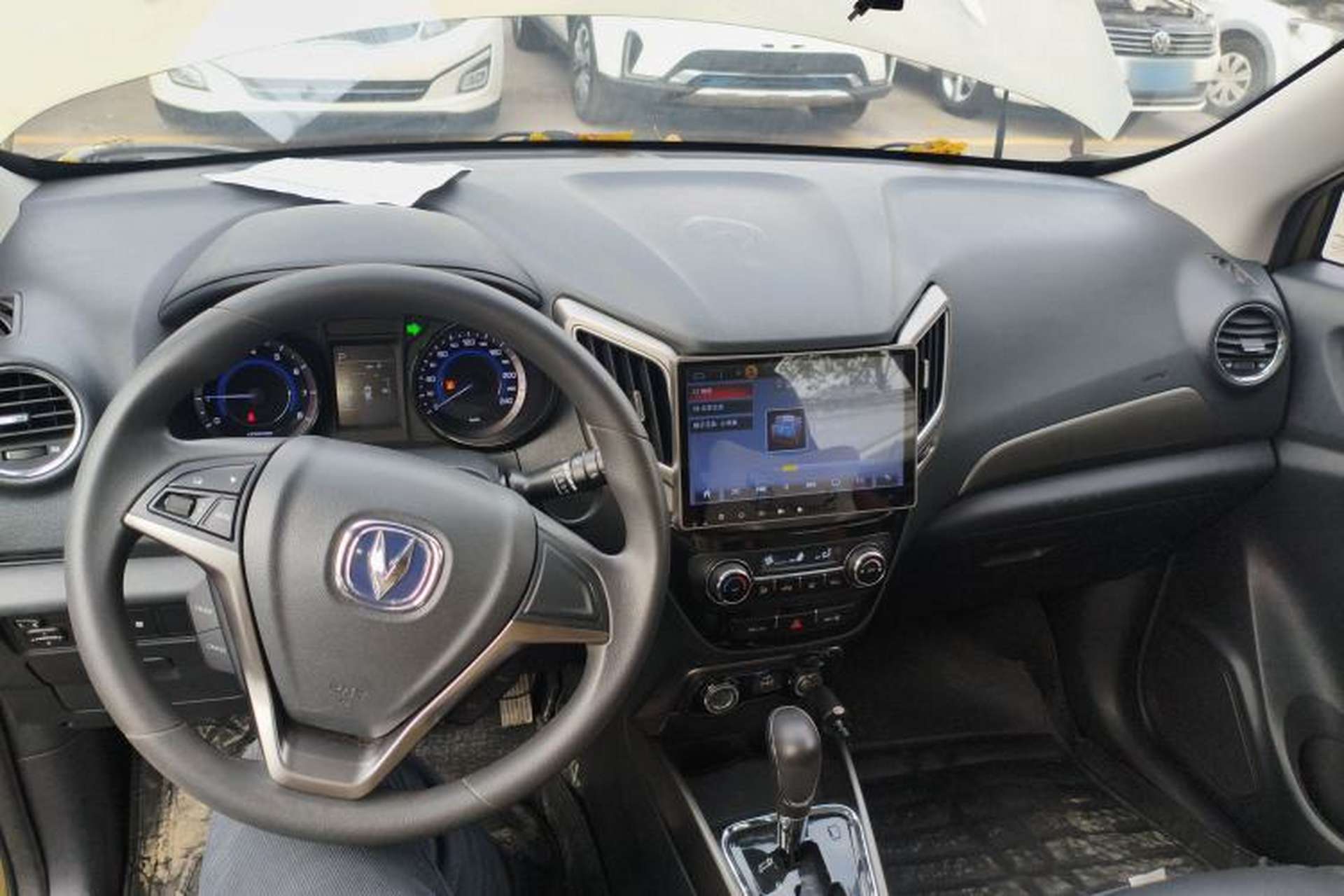 Used CHANGAN CS15 2017 1.5L Automatic Luxury Model with Sunroof Center Console