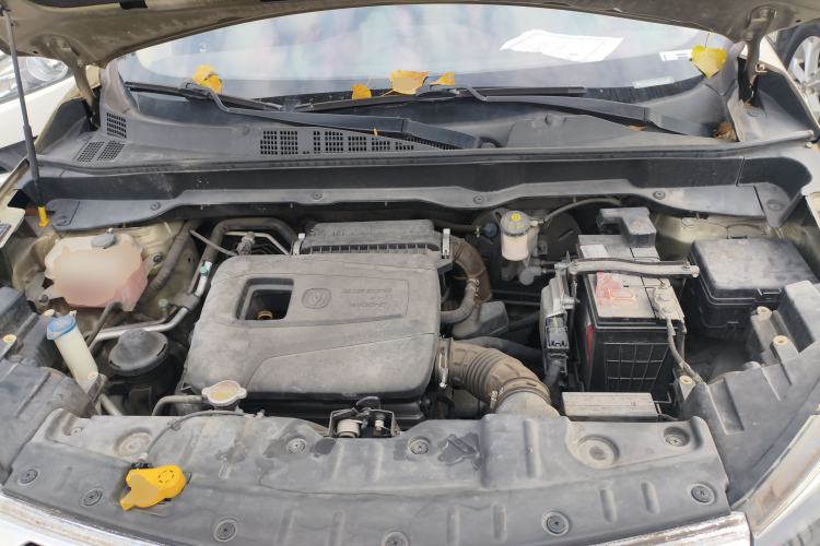 Used CHANGAN CS15 2017 1.5L Automatic Luxury Model with Sunroof Engine Bay