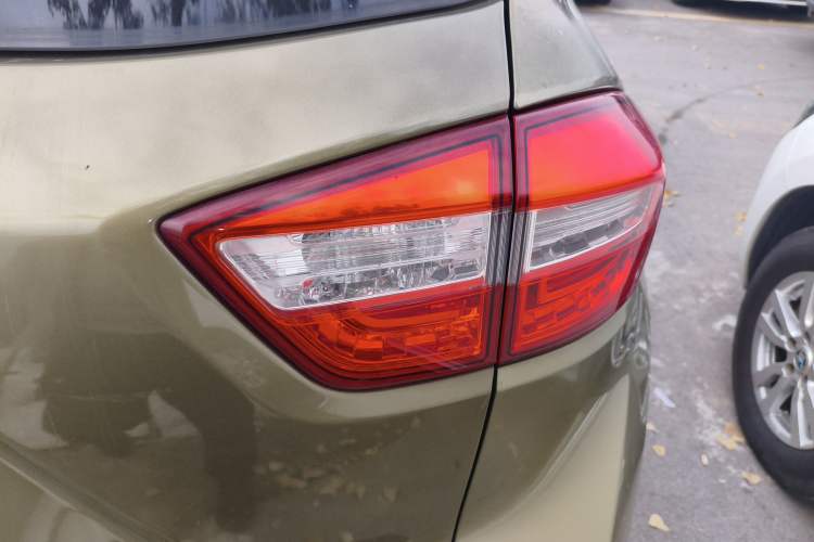 Used CHANGAN CS15 2017 1.5L Automatic Luxury Model with Sunroof Right Rear Taillight