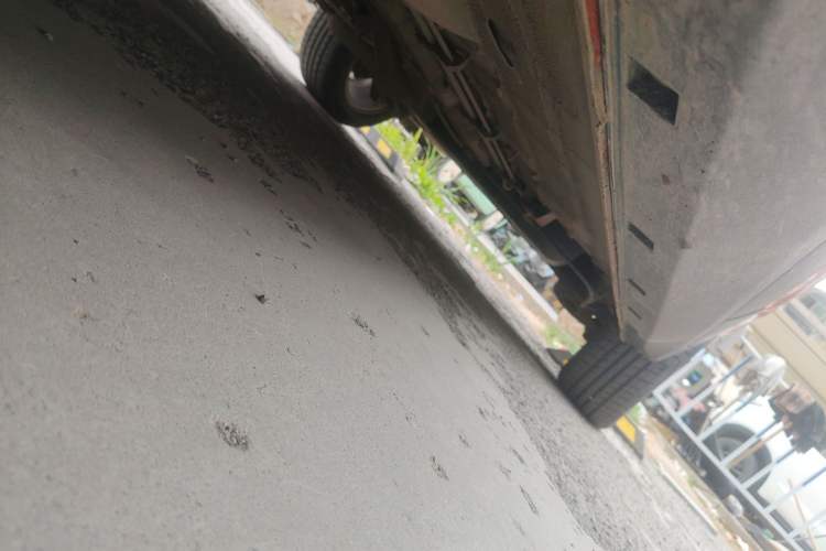 Used CHANGAN CS15 2019 1.5L Automatic Entry Model China VI Standard Chassis Front Left