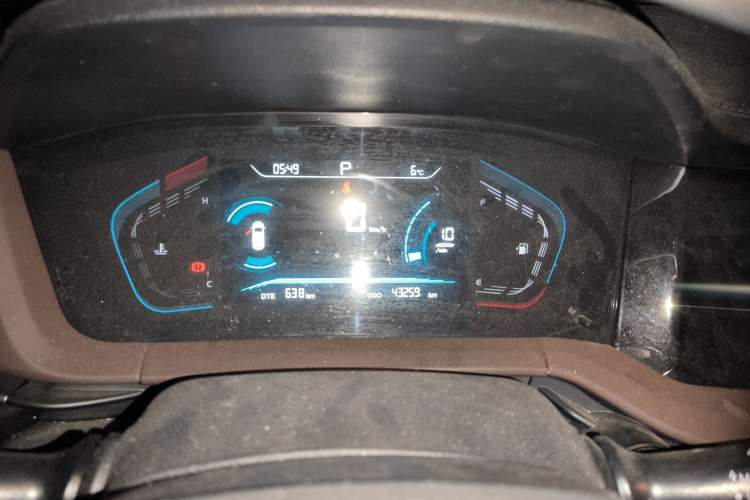 Used CHANGAN CS15 2019 1.5L Automatic Comfort Edition China VI Standard Instrument Cluster