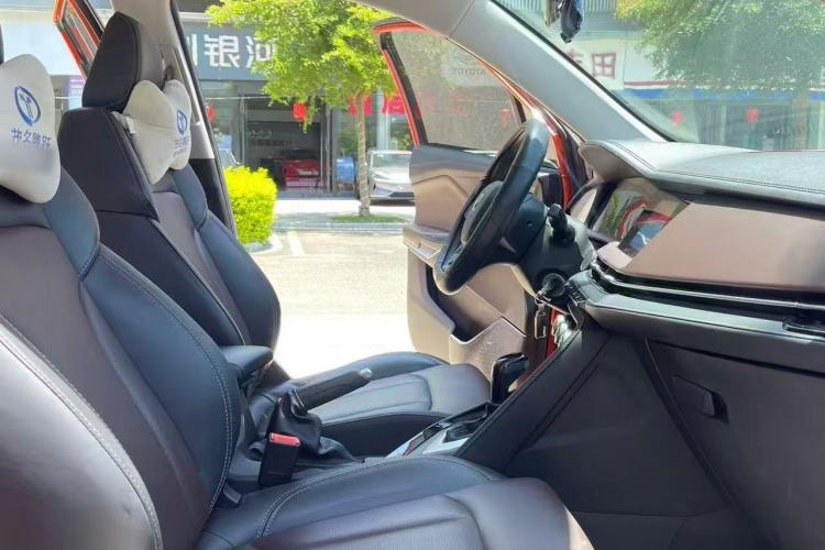 Used CHANGAN CS15 2019 1.5L Automatic Entry Model China VI Standard Interior 10