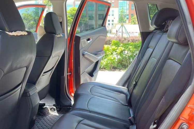 Used CHANGAN CS15 2019 1.5L Automatic Entry Model China VI Standard Interior 7