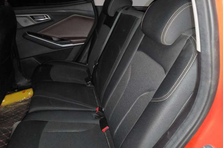 Used CHANGAN CS15 2019 1.5L Automatic Comfort Edition China VI Standard Left Rear Seat