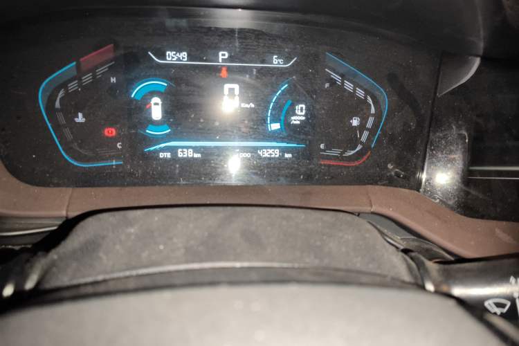 Used CHANGAN CS15 2019 1.5L Automatic Comfort Edition China VI Standard Odometer Close Up