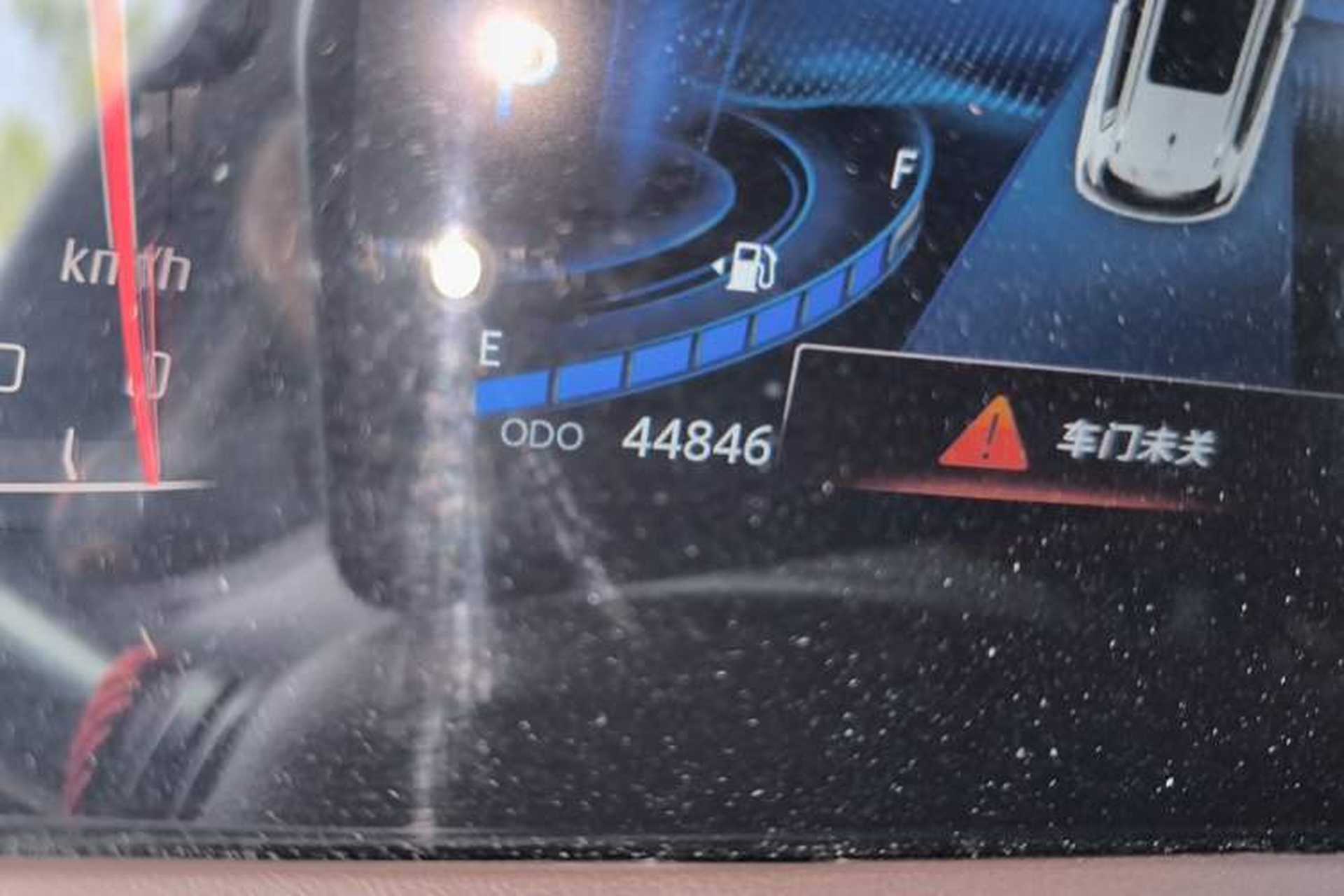 Used CHANGAN CS15 2019 1.5L Automatic Flagship Version China VI Standard Odometer Close Up